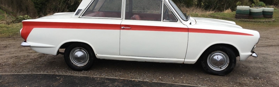 Escort-MK1-Cortina Red Stripe 6